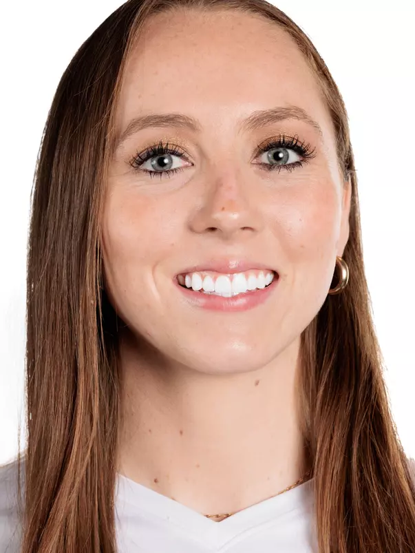 Elizabeth Drelling headshot