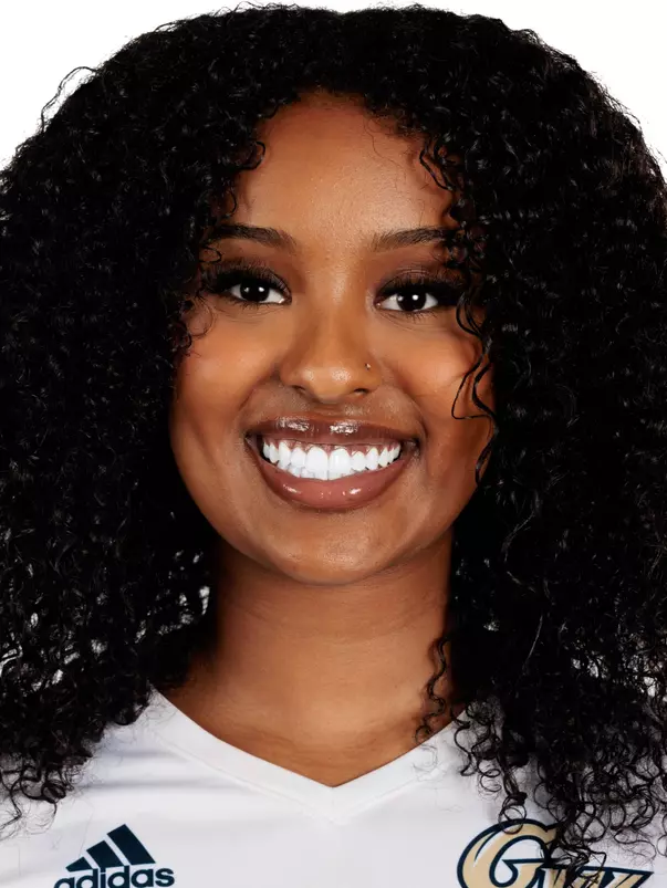 Salem Yohannes headshot