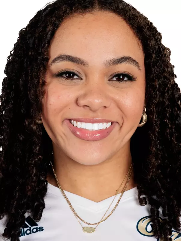 NimYa Maruska headshot