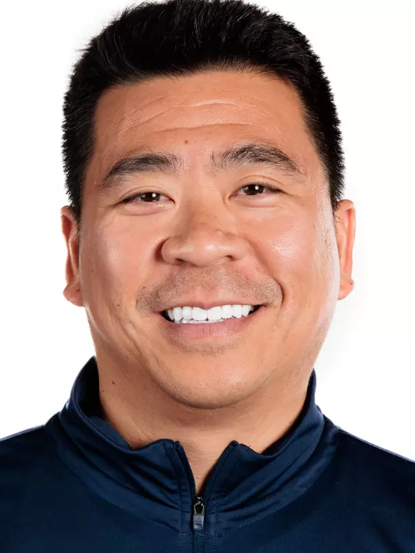 Justin Wong headshot