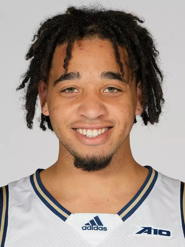 Maximus Edwards headshot