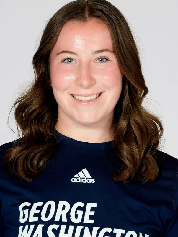 Madison Bachmeyer headshot