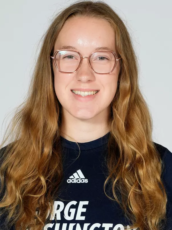 Olivia Brown headshot