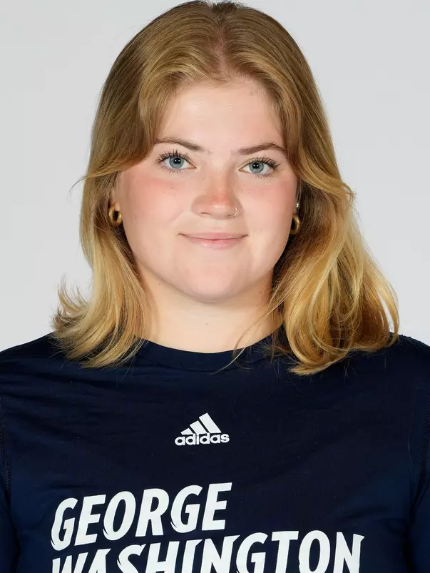 Grace Kirwan headshot