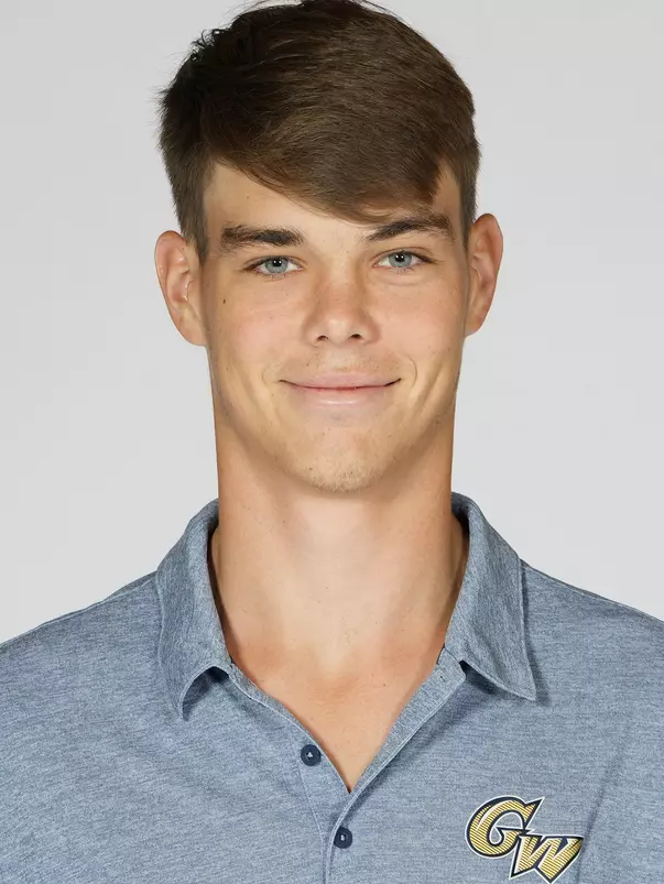 Aksel Moe headshot