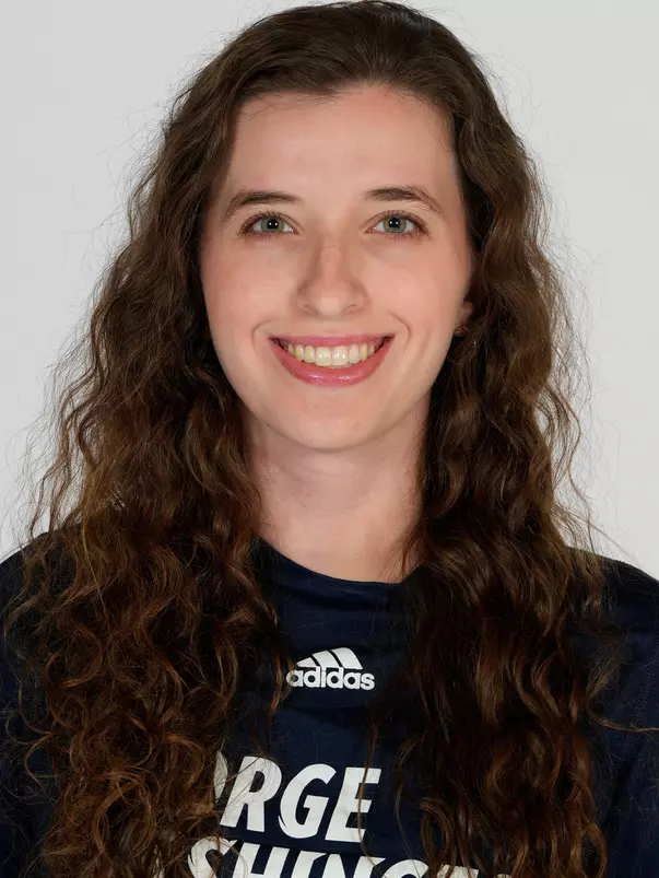 Lia Nicodemo headshot