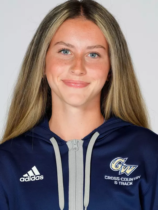 Shannon Hieber Headshot