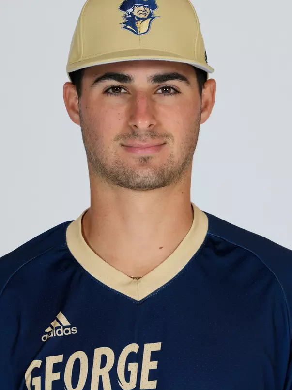 Ellis Schwartz Headshot