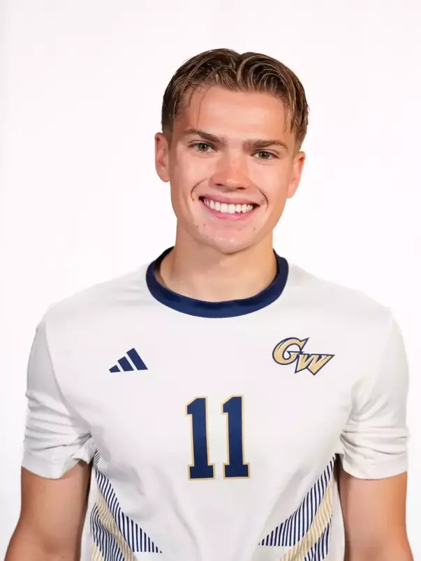 Louis Saville 2024 Head shot