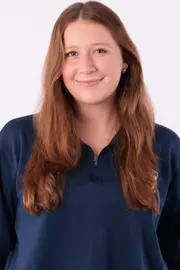 Maeve Loughran Headshot