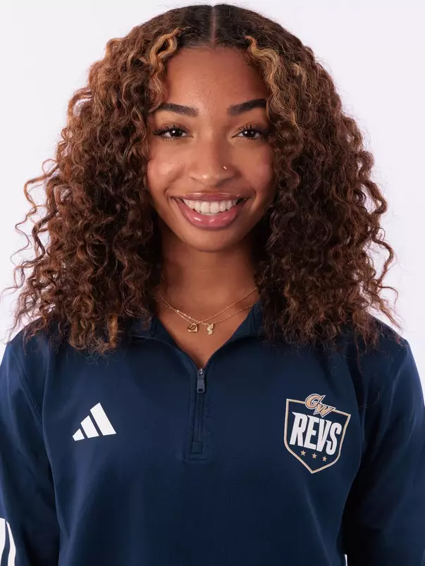 Amina Robinson Headshot