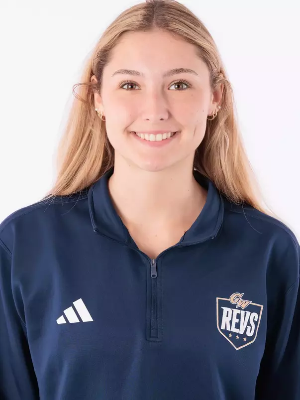 Taylor Treahy Headshot