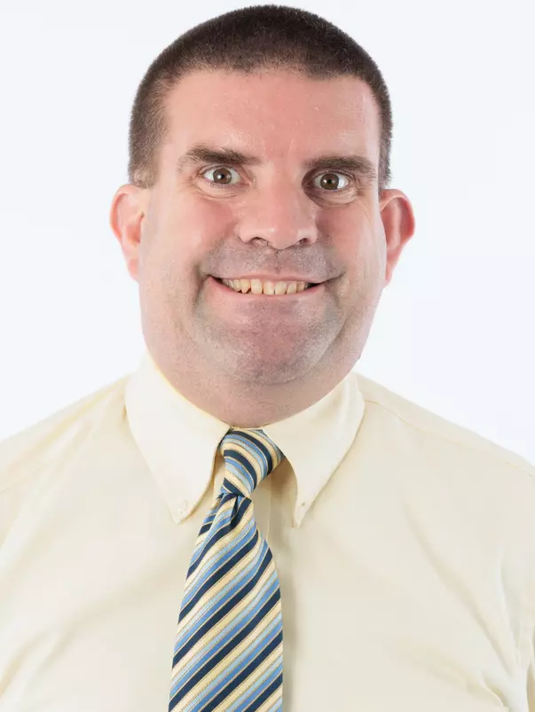 Chris Duncan Headshot