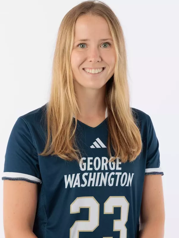 Katie Fullowan Headshot