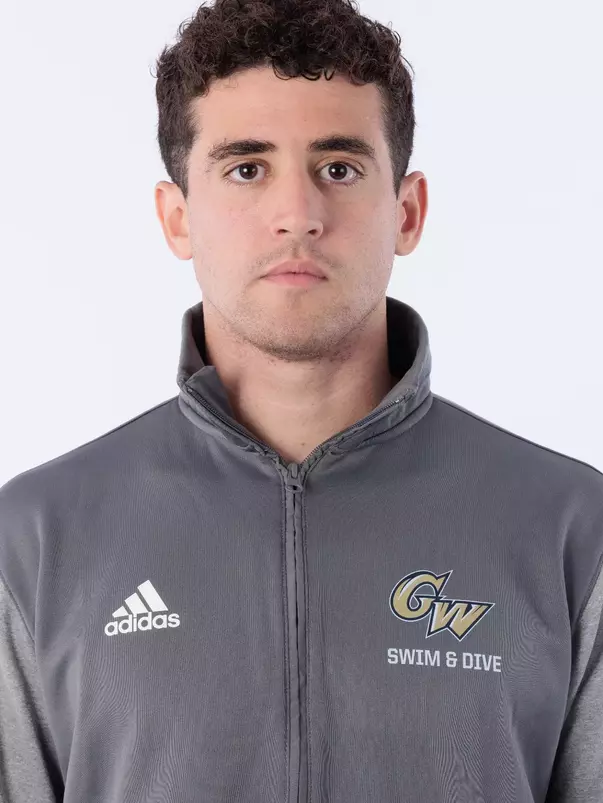 Philip Moldovanu 2024 Headshot