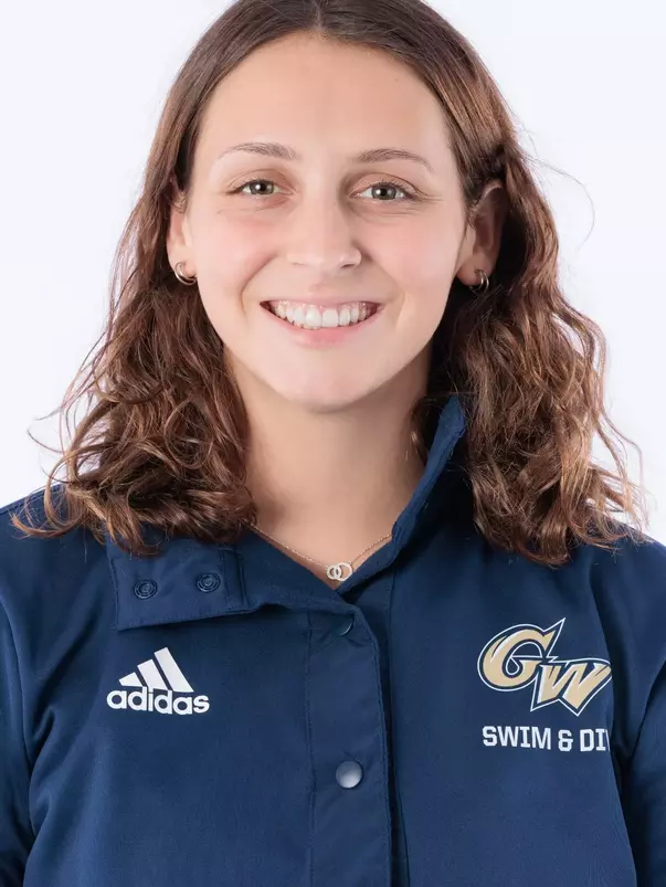 Olivia Paquette 2024 Headshot