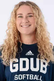 Anna Reed 2024 Headshot