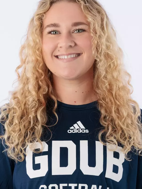 Anna Reed 2024 Headshot