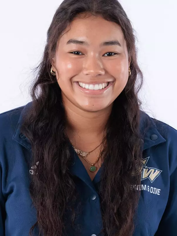 Katie Simpson 2024 Headshot
