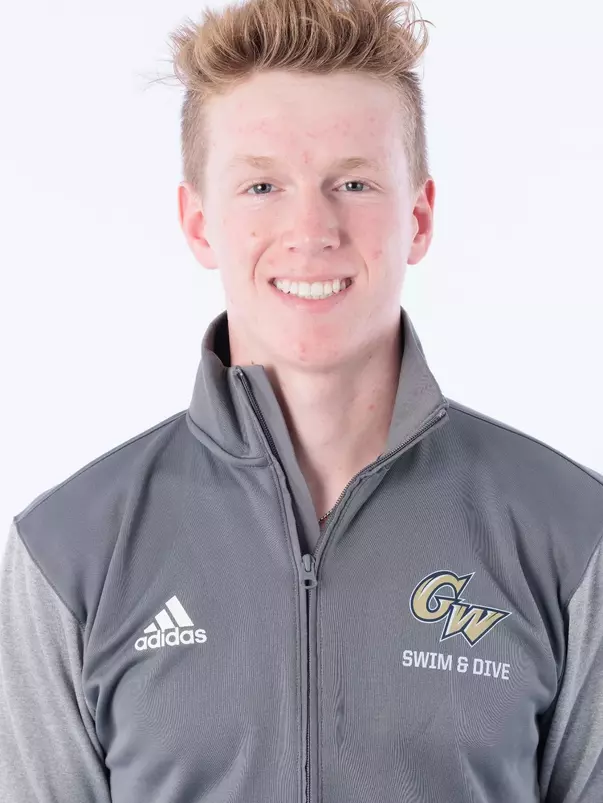 Shae Stratton 2024 Headshot