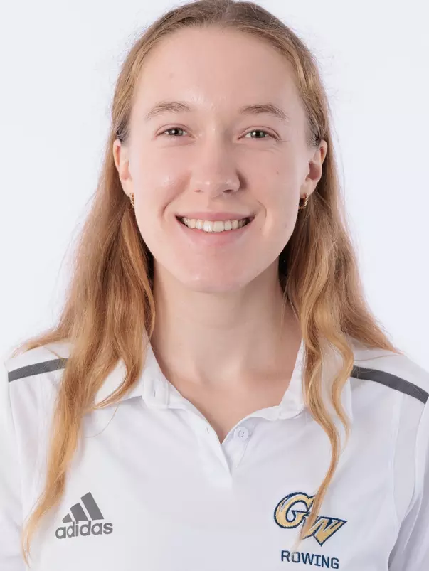 Olivia Brown headshot