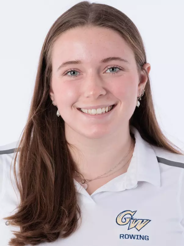 Riley Kendall headshot