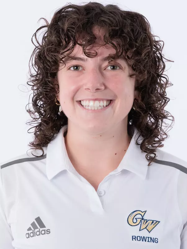 Katie Swatek headshot