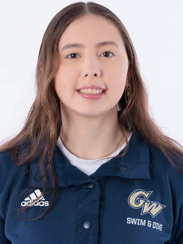 Ava Topolewski 2024 Headshot