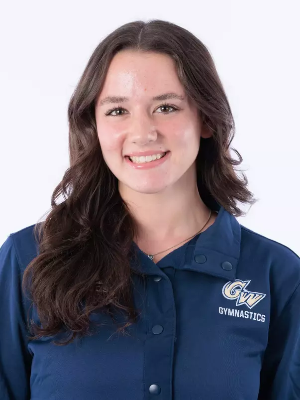 Brooke Izzo Headshot