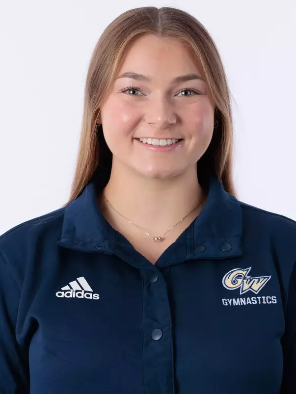 Deana Sheremeta Headshot