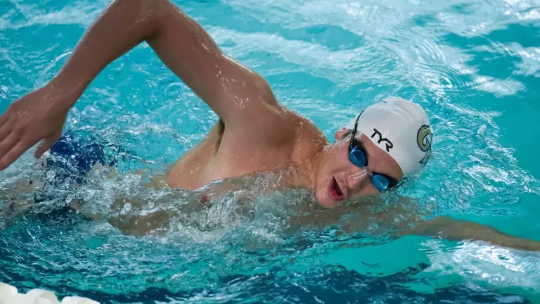 Swimming & Diving Overwhelms Georgetown, Wins Eighth-Consecutive Meet vs. Hoyas