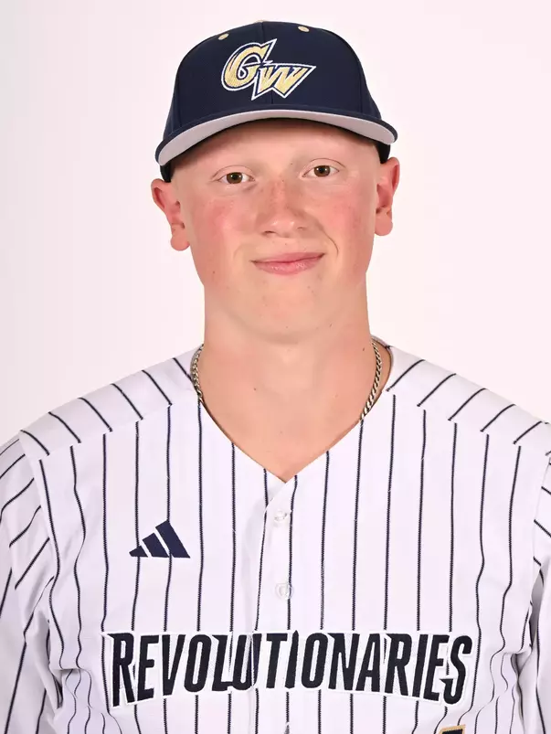 Robbie Lavey Headshot