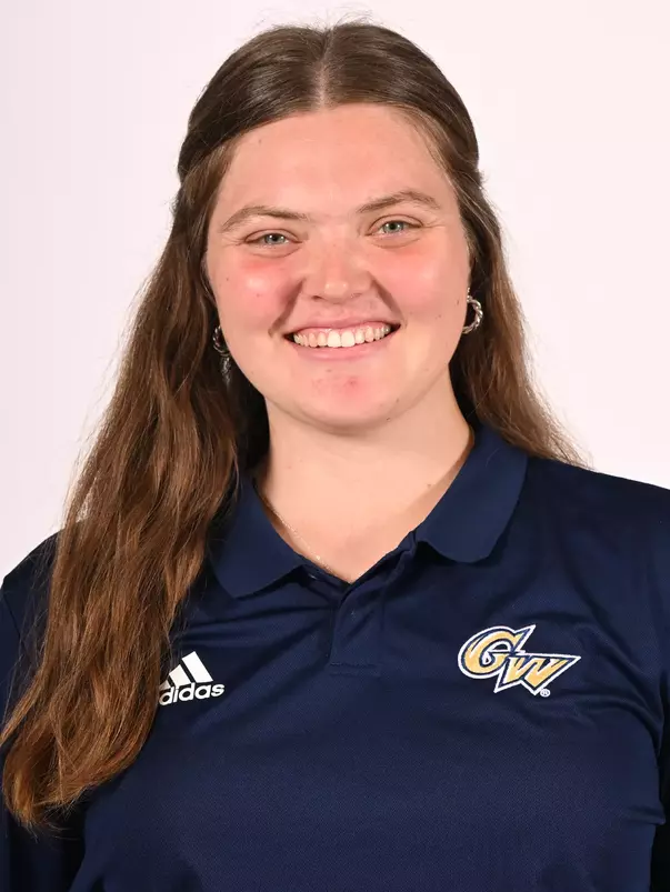 Susannah Ellis Headshot