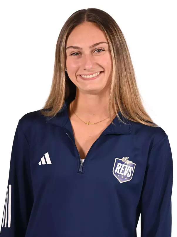 Kayla DeSousa Headshot