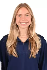 Megan Heidebrecht Headshot
