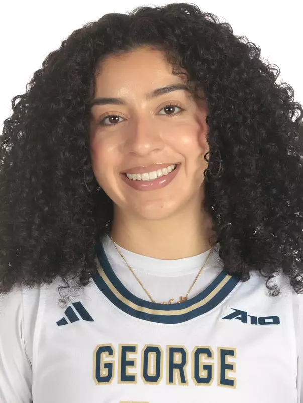 Natalia Sierra-Vargas Headshot