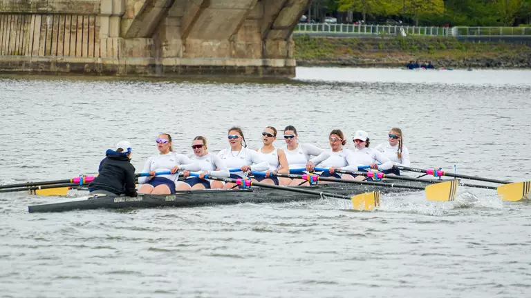 Rowing Places 12th at Women's Sprints