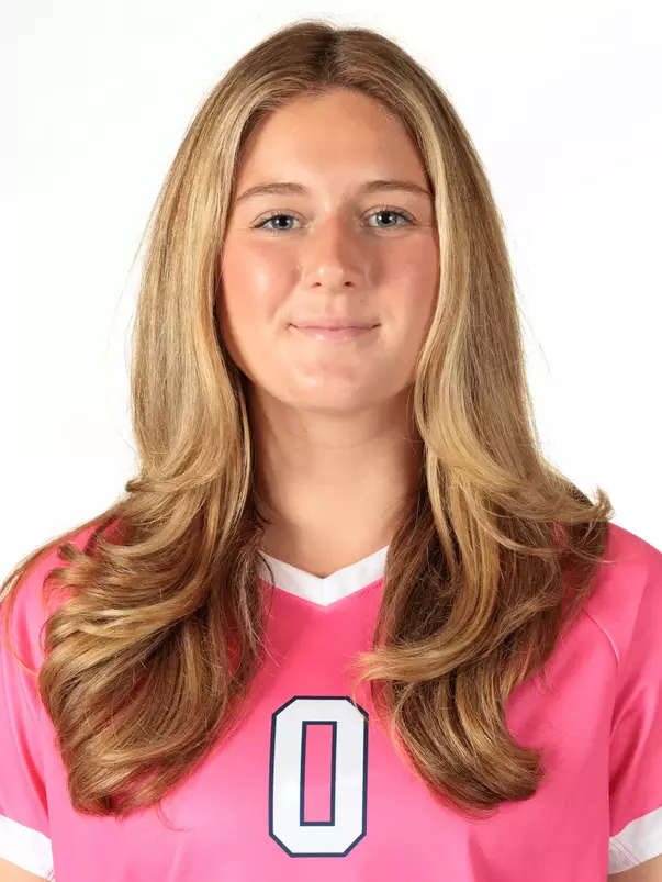 Grace Crowe Headshot