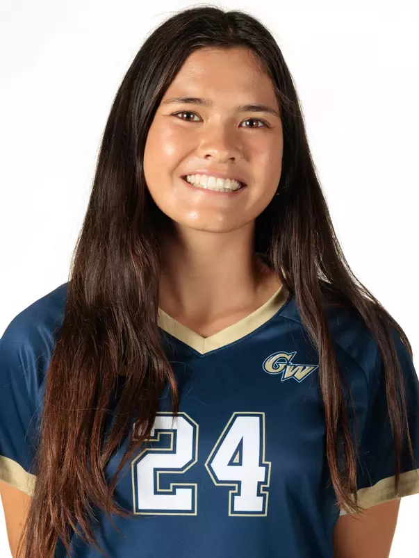 Charlotte Li Headshot