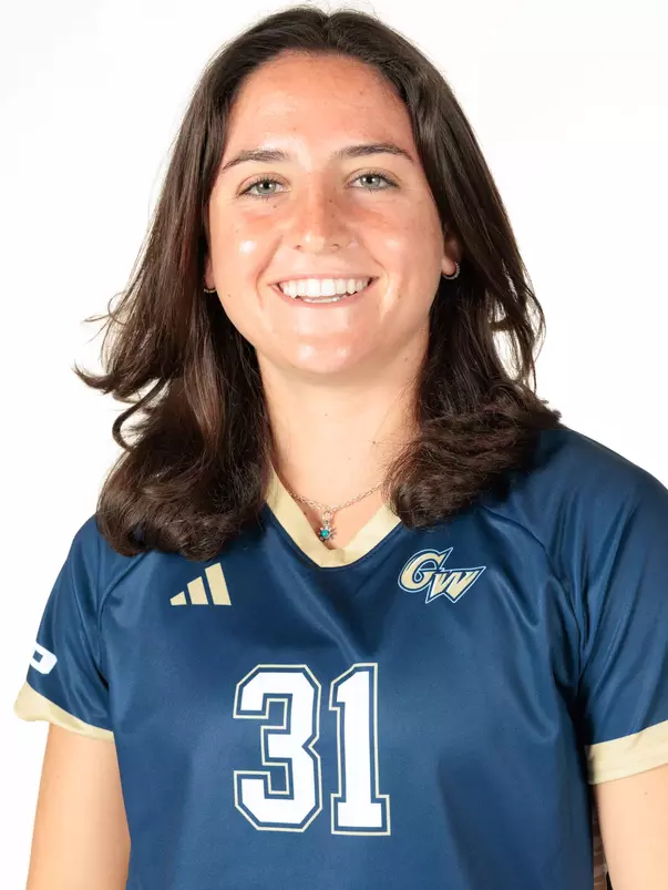 Sofia Finnerty Headshot