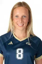 Sophia Broz Headshot