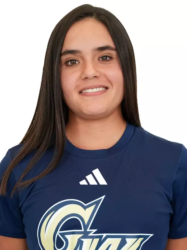 Karen Verduzco Headshot