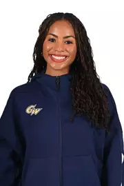 Alexa Chuy Headshot