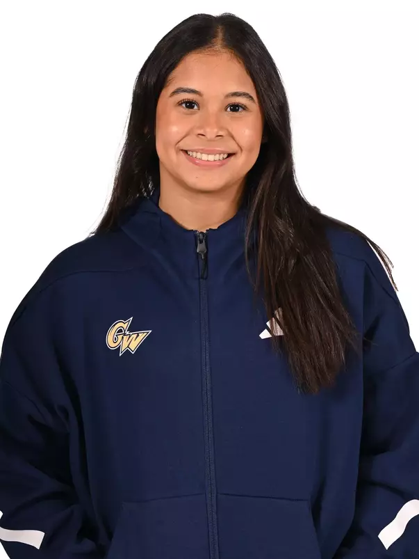 Luise Rodriguez Headshot