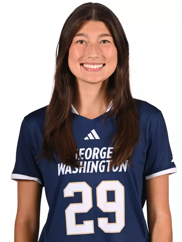 Olivia Chesla Headshot