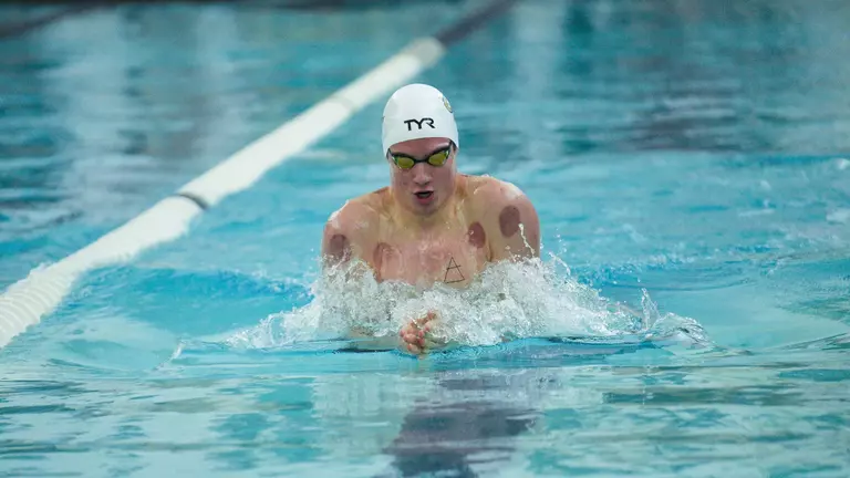 Men’s Swimming & Diving Tops Towson, Pivots Quickly to Georgetown and Senior Day