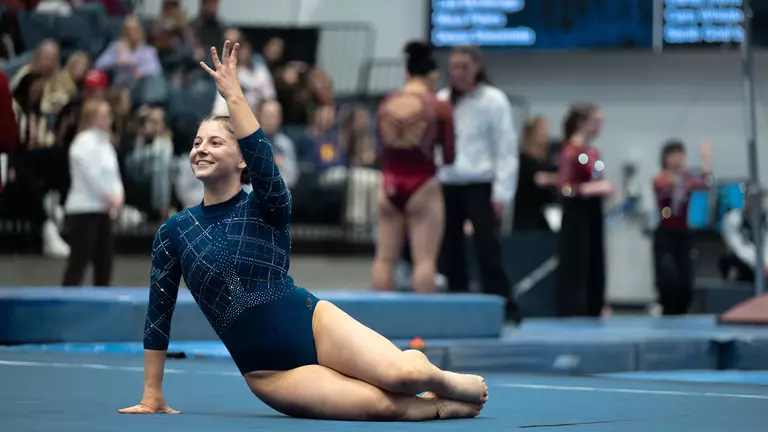 Gymnastics Readies for Quad Meet at Temple