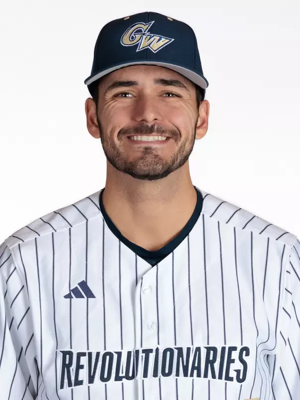 Ramon Garza Headshot