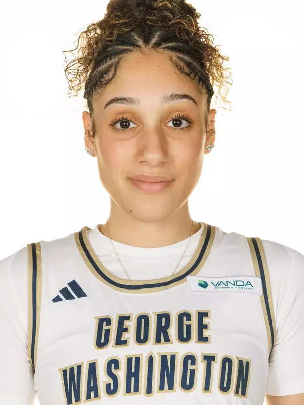 Tanah Becker Headshot