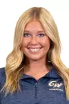 Madison McMullen Headshot